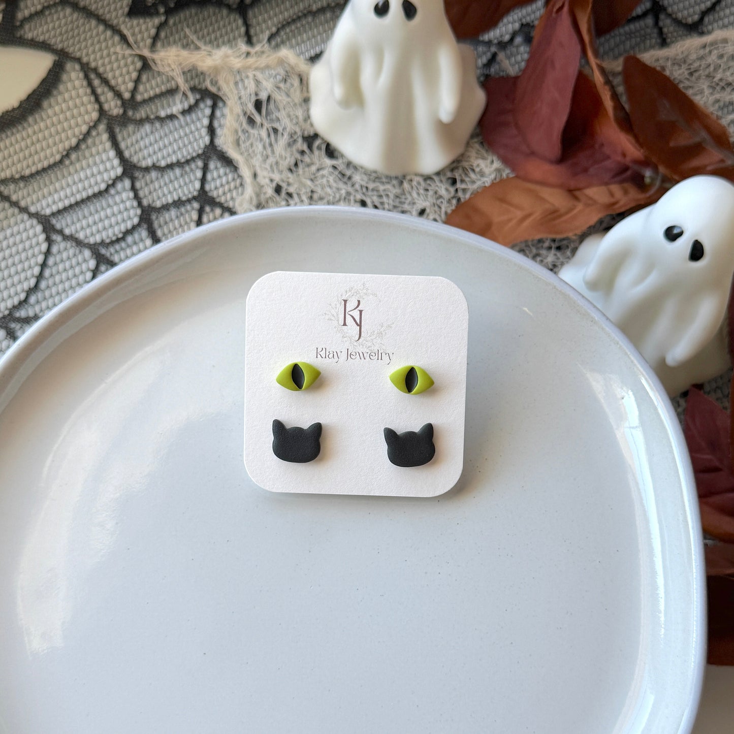 Cat Studs