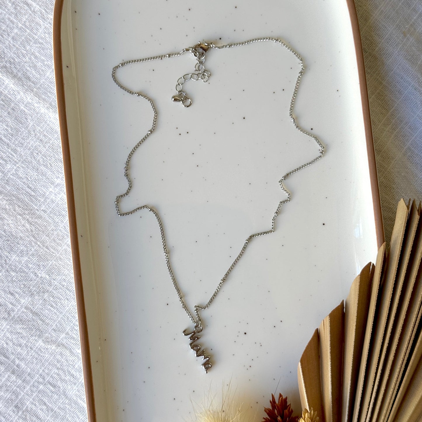 Mama Necklace Silver
