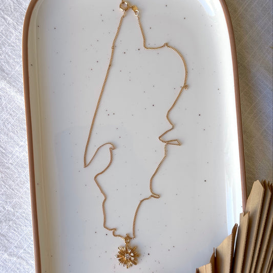 Daisy Necklace Rose Gold
