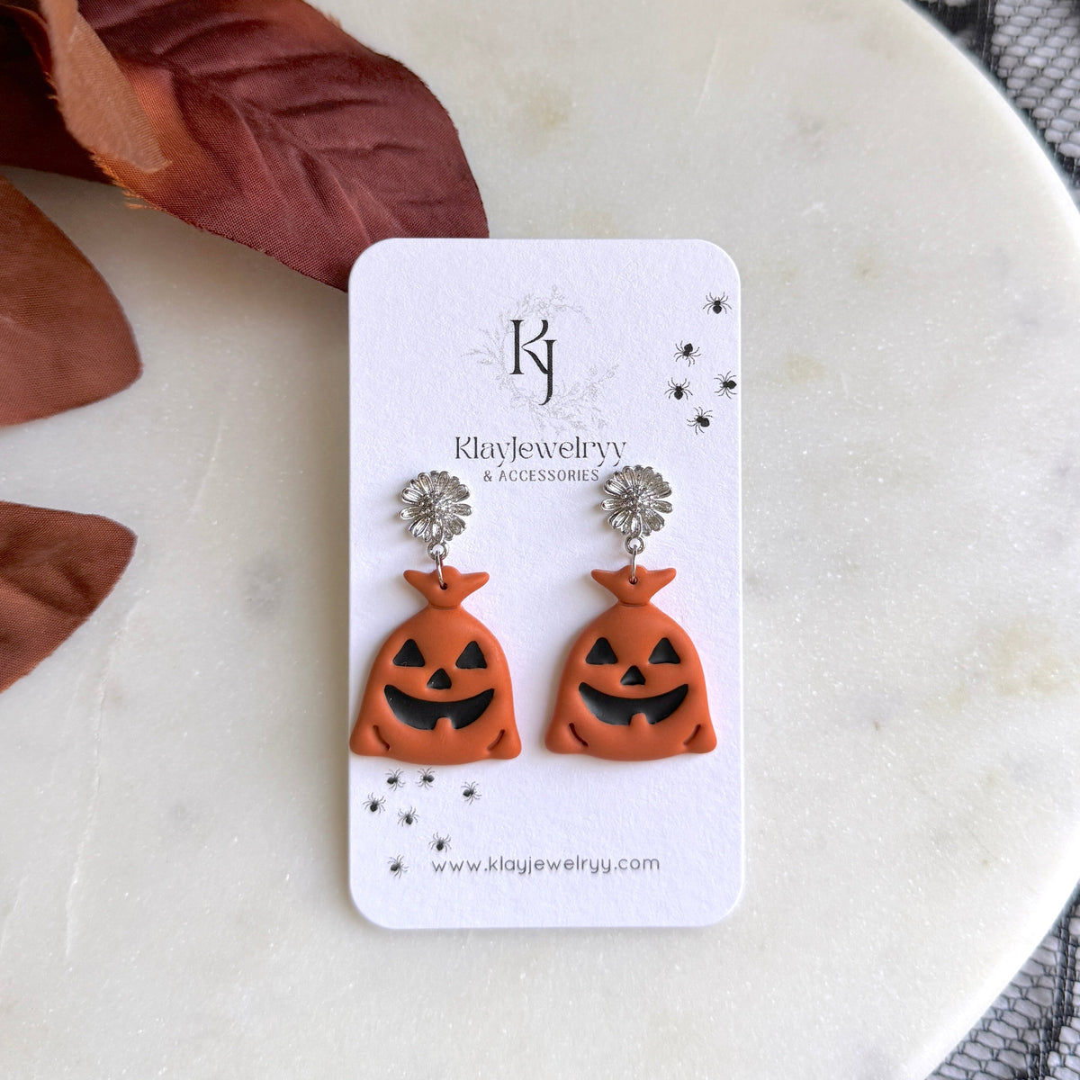 Jack-O Leaf Bags