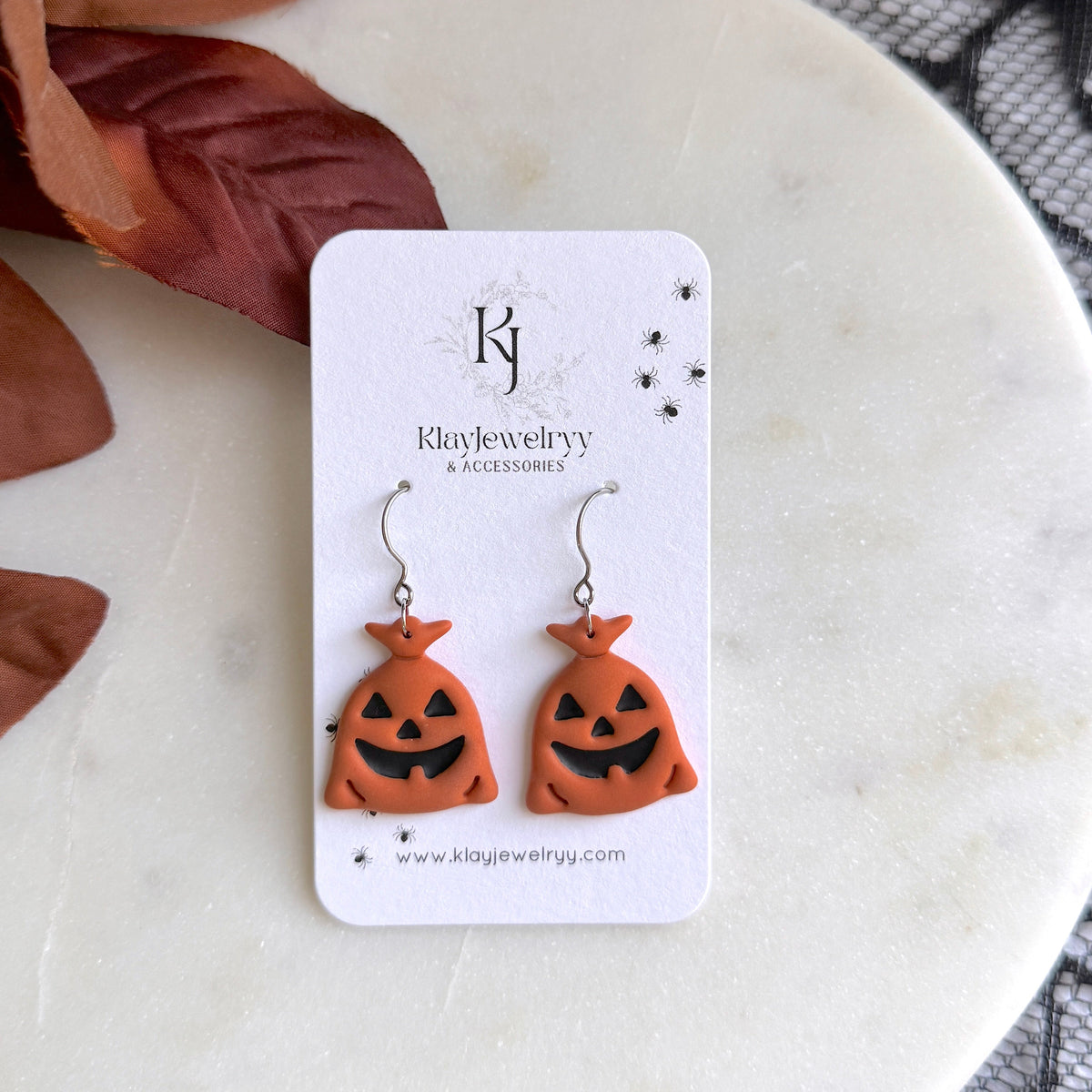 Jack-O Leaf Bags