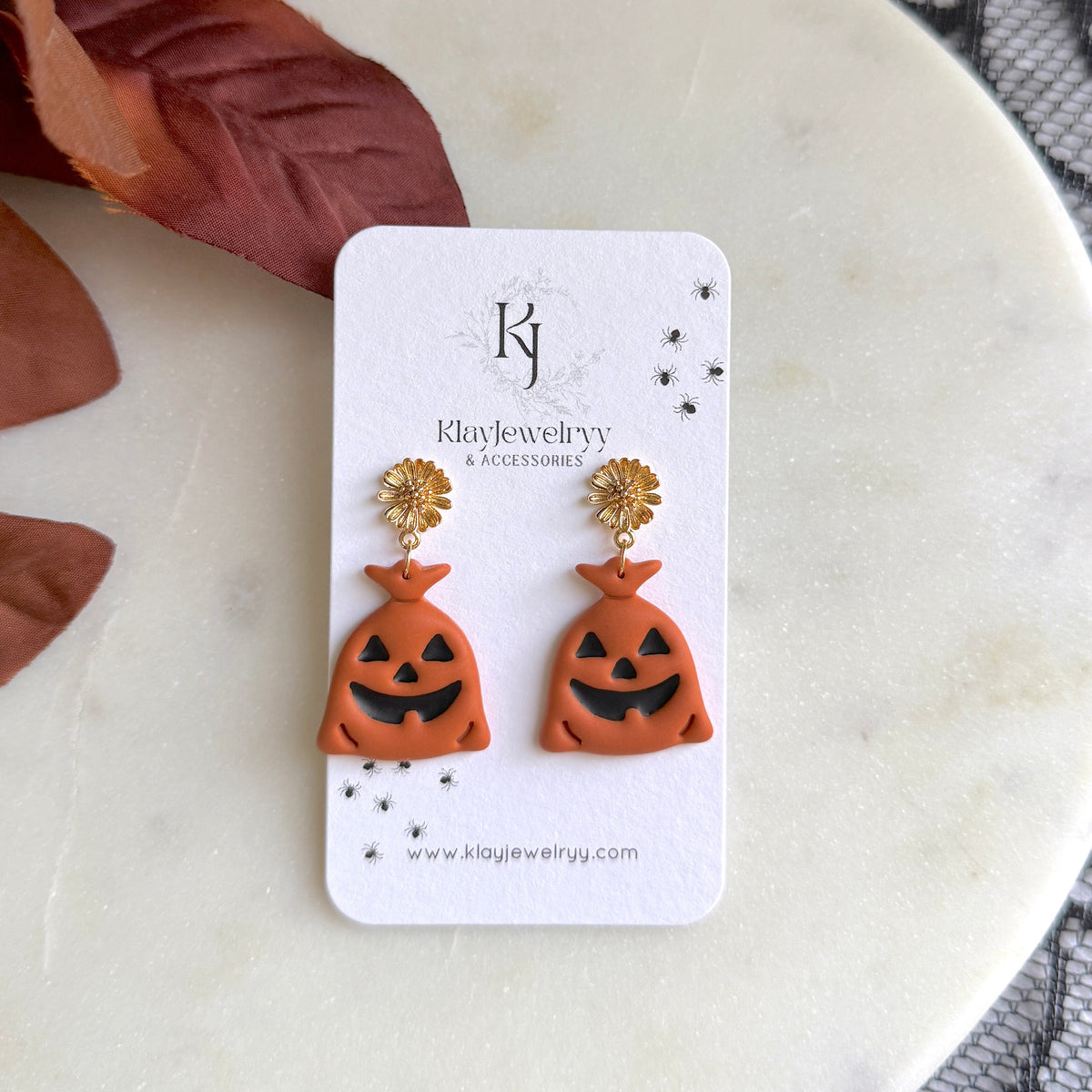 Jack-O Leaf Bags