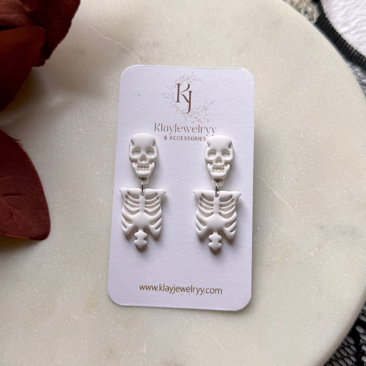 White Skeletons
